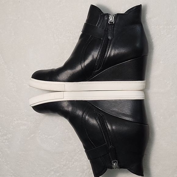 Linea Paolo Freshton Leather Wedge Ankle Booties Boots Black Women’s Size 9 1/2 - Picture 6 of 16